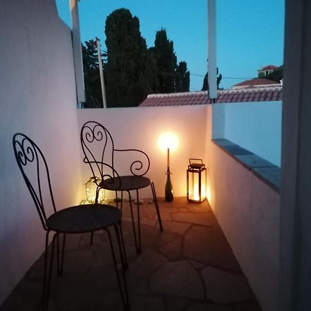 Eleanora Cottage Alonnisos Town Exterior photo